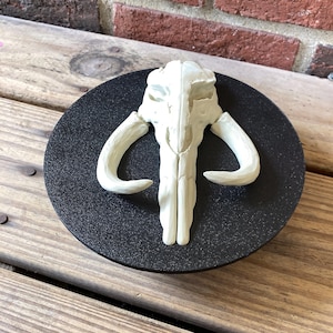 Cráneo de mitosaurio, decoración de ciencia ficción mandaloriana, arte mural de Star Wars, regalo único para fanáticos y coleccionistas.