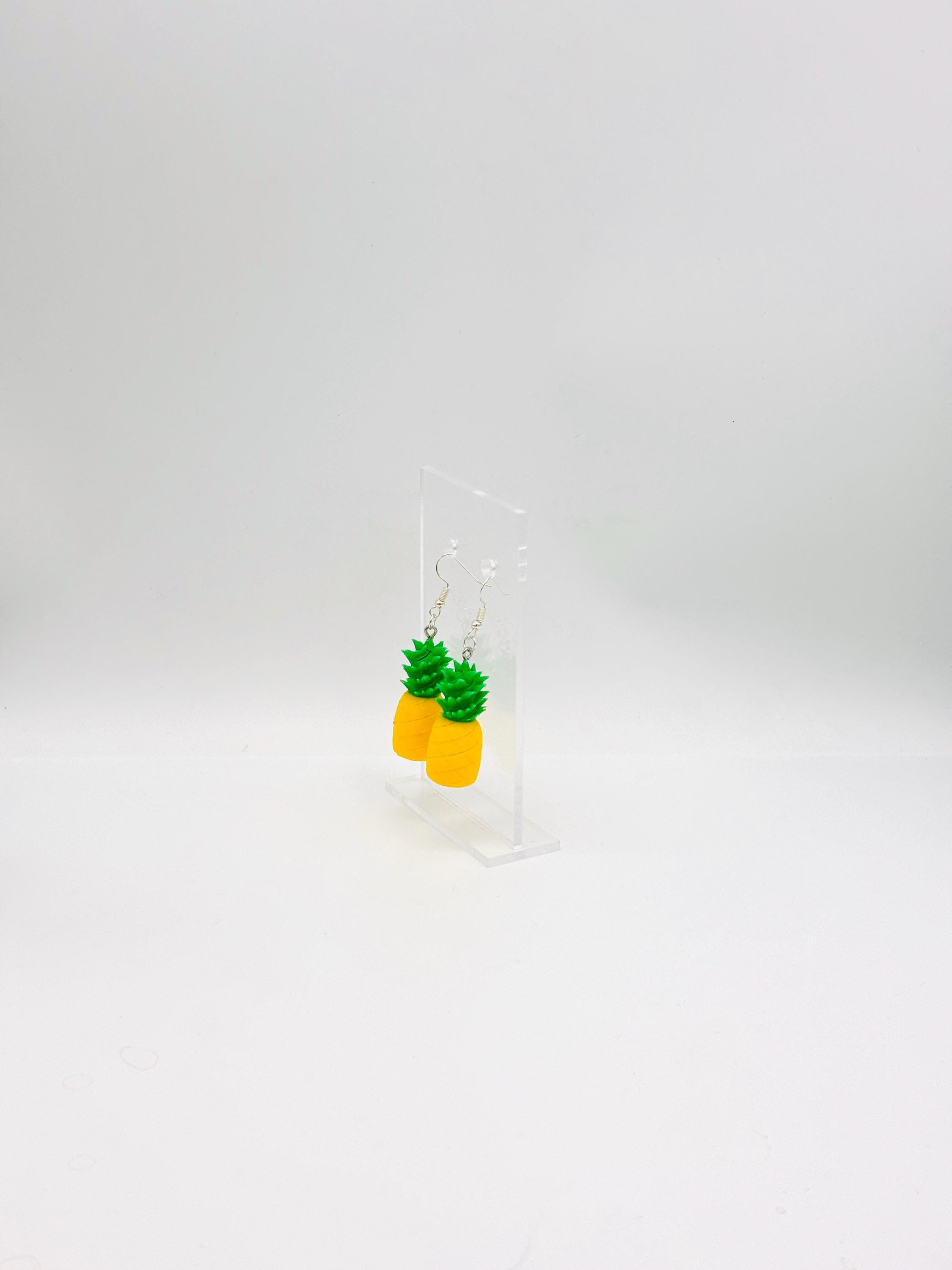 Piccoli Orecchini Argentati in Fibra di Ananas PINATEX Bellissimi piccoli orecchini in argento ricavato dalle foglie di ananas: ipoallergenici e sostenibili : Pitti Vintage, Abiti ed accessori d'epoca