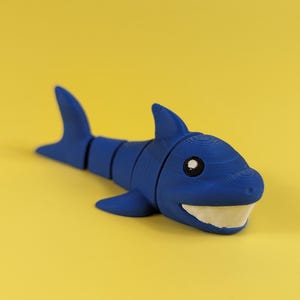 Shark Articulated Figure Keychain Flexible and Fun Shark Design Durable Key Accessory Perfect Gift for Ocean and Shark Lovers