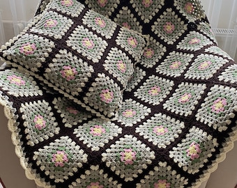 Couverture et oreiller Grannysquare modèle afghan couverture fait main 130 x 130 cm et oreiller 45 x 45 cm