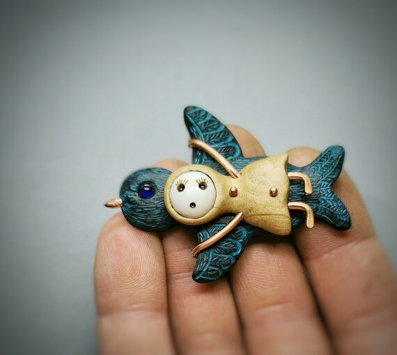 Bluebird baby brooch shop