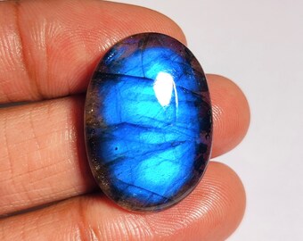 Labradoritblå flashig cabochon, 25.10 Crt. 15x18x7 MM ovalformad cabochon handgjord polerad lös ädelsten för smycken, presentsten.