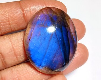 Labradoritblå flashig cabochon, 54 karat. 34x27x8 MM ovalformad cabochon handgjord polerad lös ädelsten för smycken, presentsten.