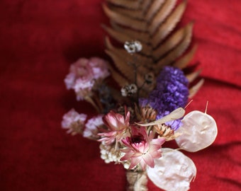 Natural dried flower posy/boutonnière