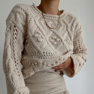 Suéter vintage tejido a mano Beige / Suéter de mujer, Suéter de punto / Suéter de gran tamaño, Suéter Boho / Cardigan Bordado tejido a mano / Regalo para ella