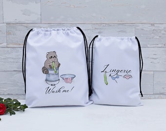 Lindos bolsos de lencería de mapache, bolsas de ilustración hechas a mano, juego de 2 bolsas con cordón, organizadores de lencería de viaje, bolsas de ropa pequeñas