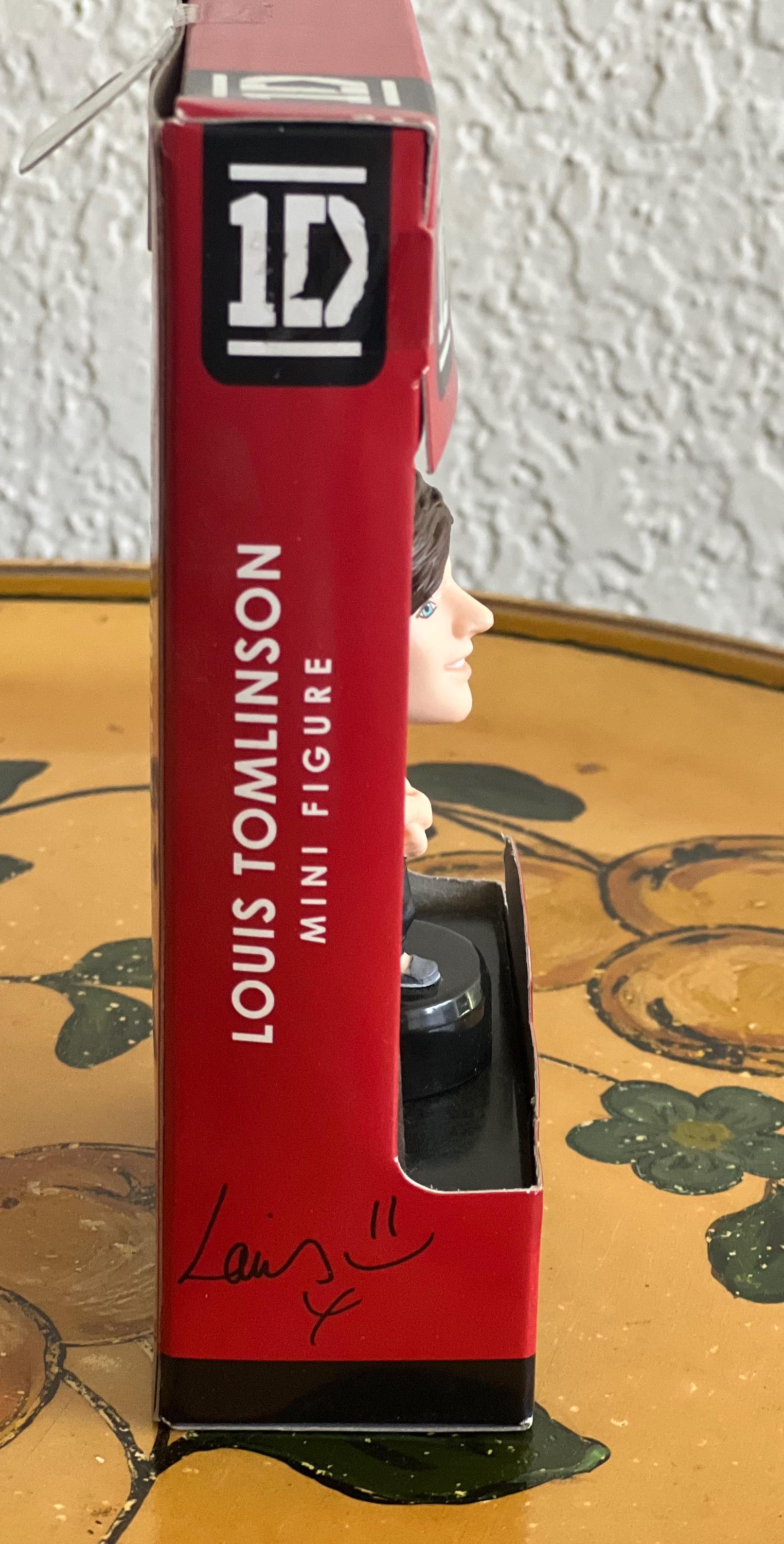 1D Louis Tomlinson Mini Figure - Etsy