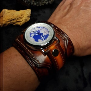 Leather Cuff Watch creation, a handmade leather strap with a wonderful Watch included, made with and high quality vegetable tanned leather