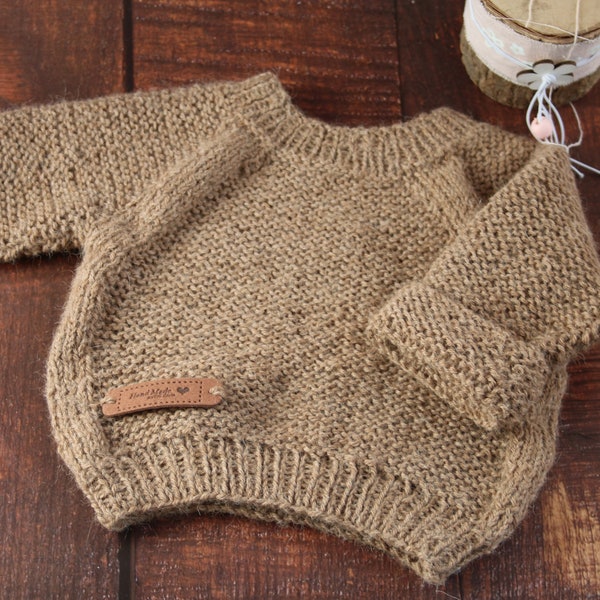 Baby oversize sweater hand-knitted with pure alpaca wool in three sizes Unisex | Knitted sweater handmade