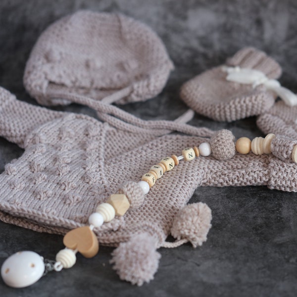 Baby sweater wrap jacket set consisting of hat, shoes, jacket and pacifier chain knitted 100% merino wool