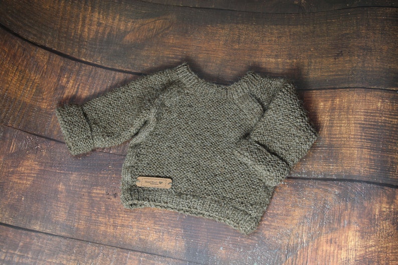 Baby oversize sweater hand-knitted with pure alpaca wool in three sizes Unisex Knitted sweater handmade image 5