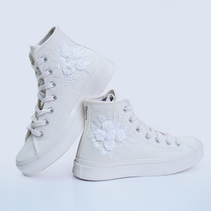 Bridal Flower Embroidered Shoes/ Custom Wedding Sneakers/ Embroidered Wedding Reception Shoes/ Personalized Wedding Date/ Bridesmaid Shoes