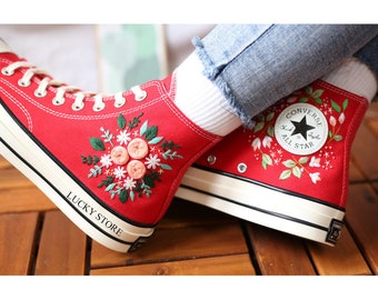 Custom embroidery wedding converse flowers embroidered shoes/Converse red chuck taylor 1970s embroidered/Bridal flowers embroidered sneakers