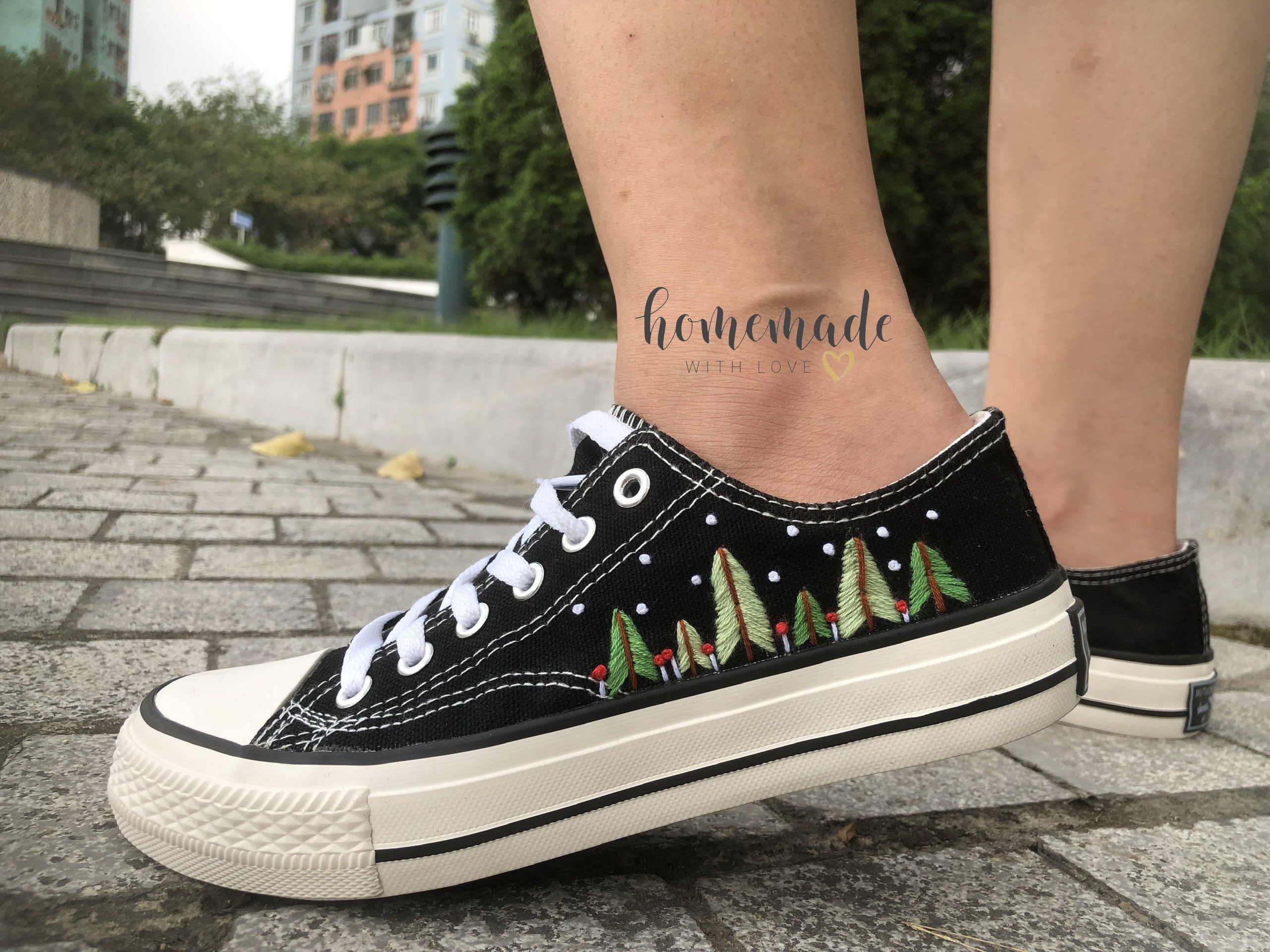 Custom Embroidery Converse Embroidery handmade Shoes - Etsy Finland Custom Embroidery Converse Embroidery handmade Shoes - Etsy Finland