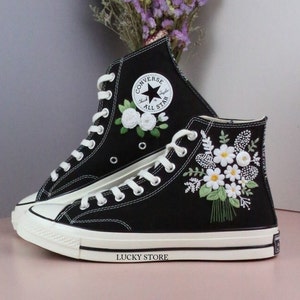 Custom Wedding Converse/ Custom Converse Chuck Taylor Embroidered/ Converse Embroidered Bouquets/ Personalized Bridal Sneaker/ Gift For Her