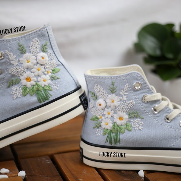 Custom embroidery Converse sneakers/ Bridal flower embroidered shoes / Converse armoury blue chuck taylor 1970s/ Personalized wedding date