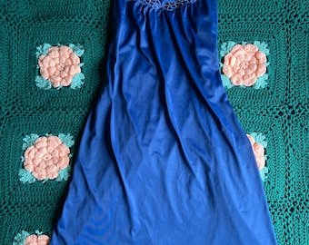 Vintage vanity fair nightgown size S