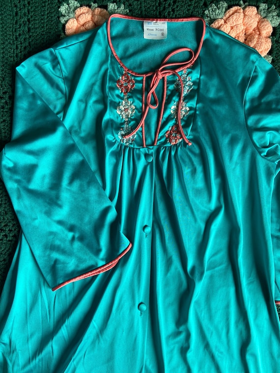 vintage jcpenney nightgown Gem