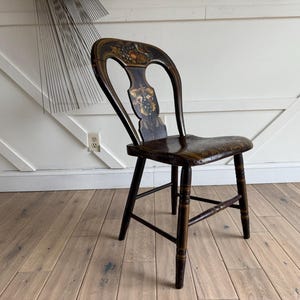 American Federal Hitchcock Side Chair, hand painted chair, Lancaster County Plank Seat Stenciled Chair