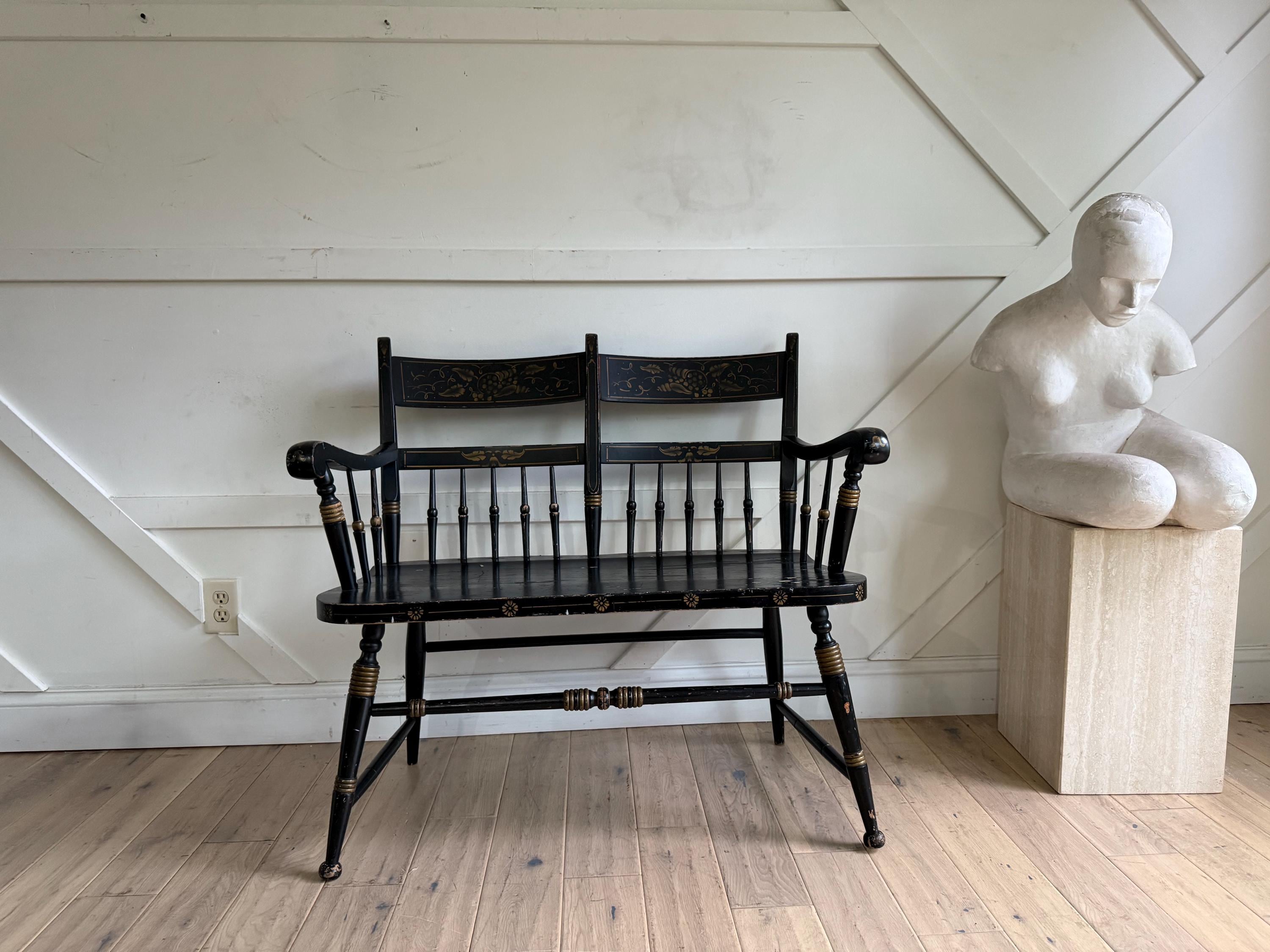 ヴィンテージ　ホールベンチ Vintage L. Hitchcock Hall Bench: 1970s Black & Gold Stenciled