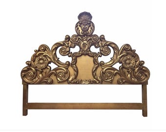 Ornate Architectural Italian Gold Hand-Carved Sculptural King-Size Headboard, Gold gilded ornate headboard