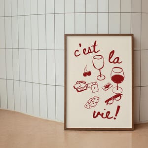 Afdrukbare poster C'EST LA VIE, rode esthetische poster, wijn en drankjes kunst aan de muur, trendy kunst, vintage retro print, print speelkaarten, Vday decor