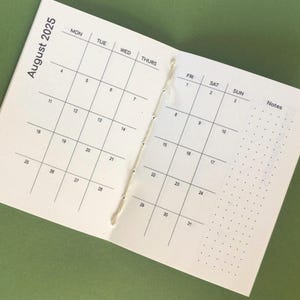 Agenda mensile 2025/2026 con carta riciclata / Agenda tascabile A5 o A6 / Calendario tascabile / Carta riciclata
