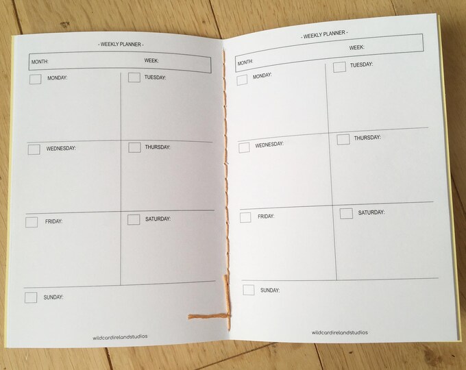 Weekly undated planner | week planner | Sunday or Monday start | week per page | pick your cover | A5, A6,