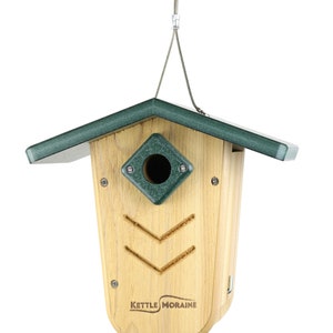 Kettle Moraine Hanging Moraine Bird House for Wrens & Chickadees w/ Predator Guard image 2