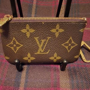 Vintage Louis Vuitton Monogram Coin Key Case