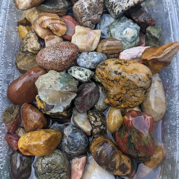 Rock tumbling material, rocks for tumbling, rock tumbling, raw rocks, raw stones