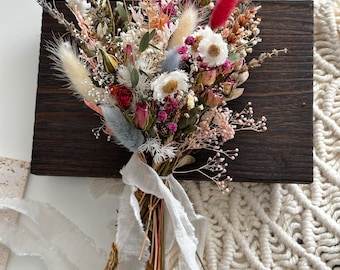 SALE country flower posy | boho dried flower bouquet | natural arrangement | wedding table flowers | elopement | everlasting wildflower