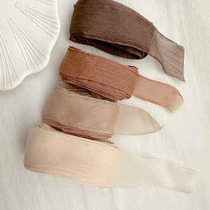 nastro di seta chiffon strappato a mano per eventi nuziali / nastri di alta qualità con texture tenui / toni naturali / beige / marrone chiaro / marrone / tortora