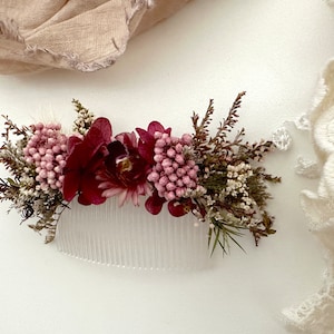 Dried Flower Whimsical WildFlower Burgundy Deep Pinks Greens Bride Wedding Hair Comb, Hair Pin, Forever Preserved Flower, Dainty Everlasting