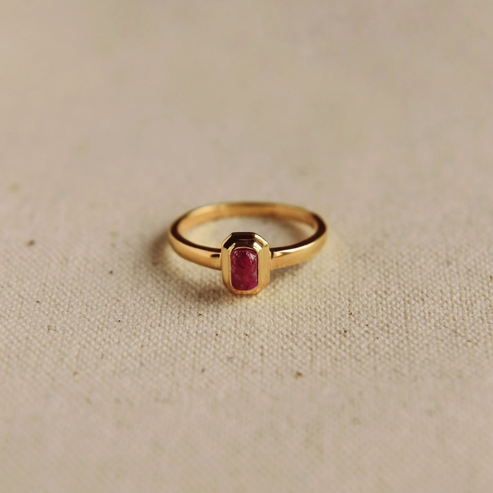 Red Copper Ruby Ring, Manik Panchdhatu Ring, Gemstone Ring at Rs 6599 in  New Delhi