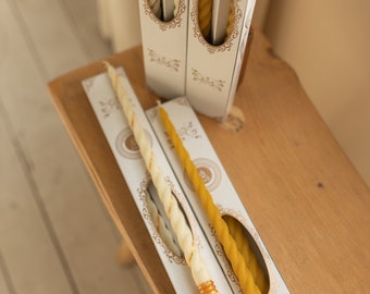 2 pcs. white wedding candles with handle, pure beeswax candles with gold-plated elements, festively packaged, 42 cm