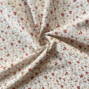 Poplin scattered flowers romantic, cotton fabric