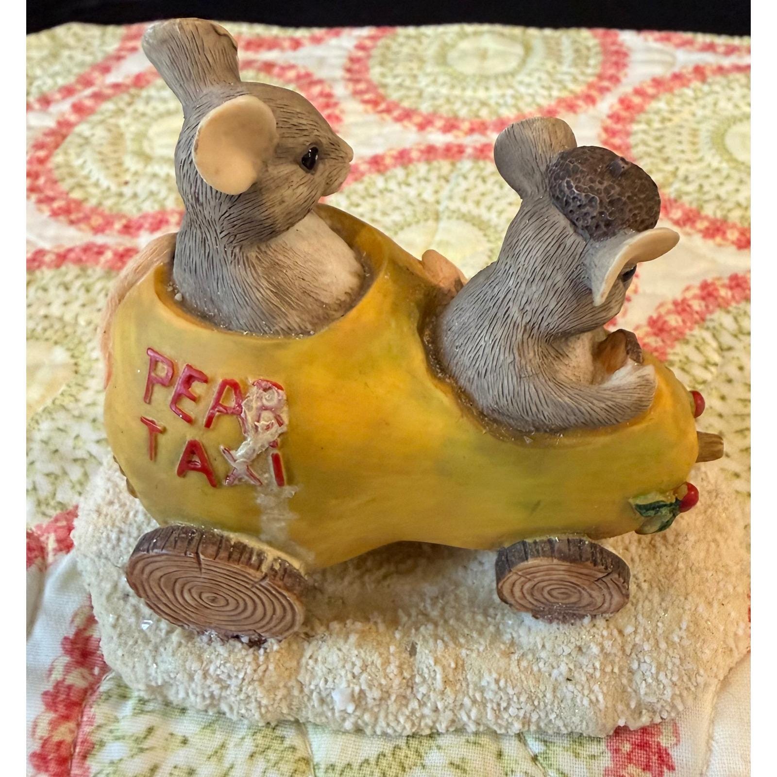 Charming Tails - Etsy Canada