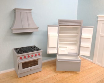 Miniatura de cocina para casa de muñecas a escala 1:24: refrigerador, horno, campana extractora y lavavajillas, electrodomésticos a media escala (gris, rojo, negro y blanco) con cajones que se abren.