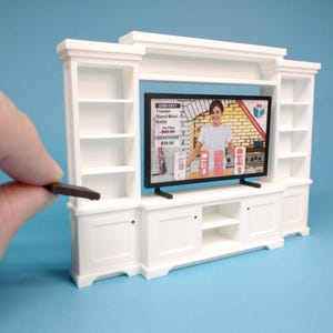 Miniature Flatscreen TV and Entertainment Center, Modern Cabinet & Cable Box in 1:24 Scale, Dollhouse or Diorama Television