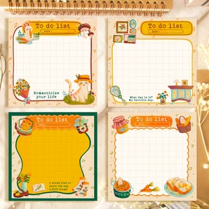 Pode incluir: Quatro blocos de notas amarelos e brancos para fazer listas de tarefas com um padrão de grade. Cada bloco de notas tem uma ilustração diferente, incluindo um gato, um pote de geleia, uma tigela de sopa e uma cesta de pão. O texto "To do list" está escrito no topo de cada bloco de notas.