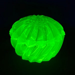 Art Deco Uranium Glass Tiny Jewelry Box | 1930&#39;s Czechoslovakia | Vaseline Glass | RARE Item!