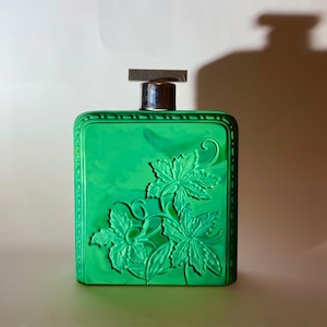 Absolutely Stunning 1937 Art Deco Flacon with Leaf Design EXTREMELY RARE!