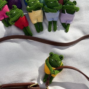 Handmade Hugging Frog Bag Charm – Crochet Amigurumi Purse Accessory