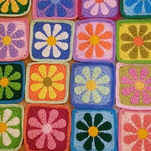 Crochet Granny flower square, Crochet pattern daisy 3D retro flower granny square crochet pattern easy motif granny square blanket square