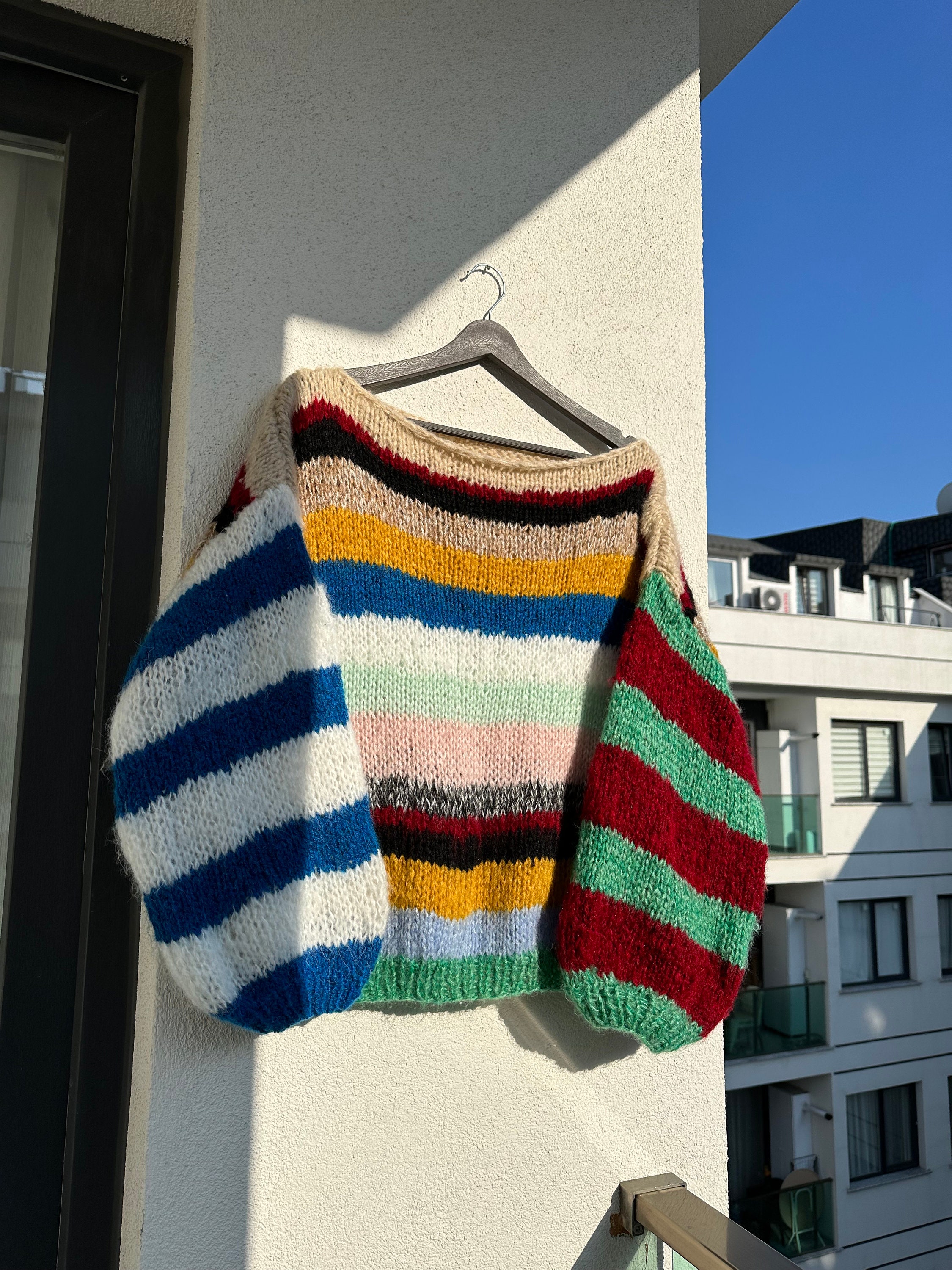 Sueter a rayas de colores sueter de ganchillo sueter calido tejido a mano sueter de gran tamano sueter unisex sueter multicolor Etsy Espana