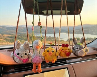 Crochet Chick Car Mirror Charm: Handmade Rearview Decoration