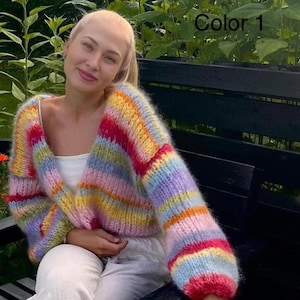 手編みコットンモヘアカーディガン：カラフルなストライプのオーバーサイズセーター