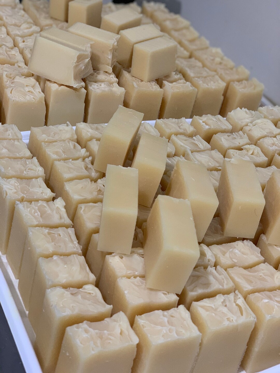 Two in One Shampoo & Conditioning Bar Made by Aroha Soaps New Zealand