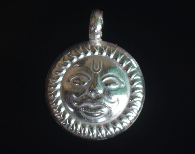 925 Sterling Silver Sun Pendant, Suraj Nazariya Locket, Newborn Baby Amulet, Indian Baby Jewelry, Naming Ceremony Gift